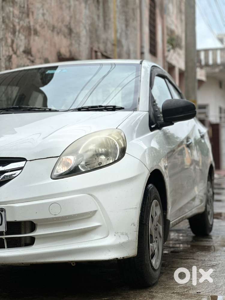 2015 Honda Amaze Diesel Mt