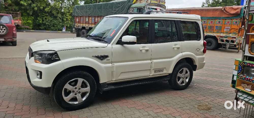 Mahindra Scorpio Classic 2018 Diesel Manual