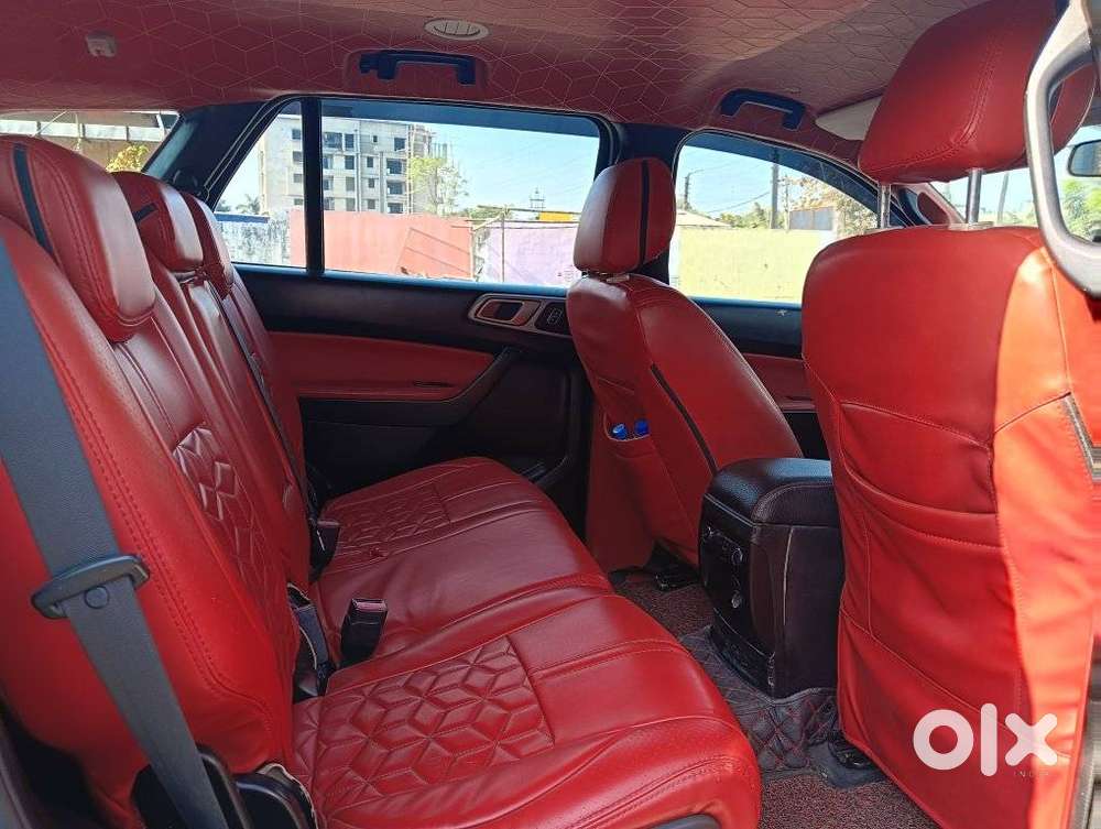 Ford Endeavour Titanium 4x2, 2017, Diesel