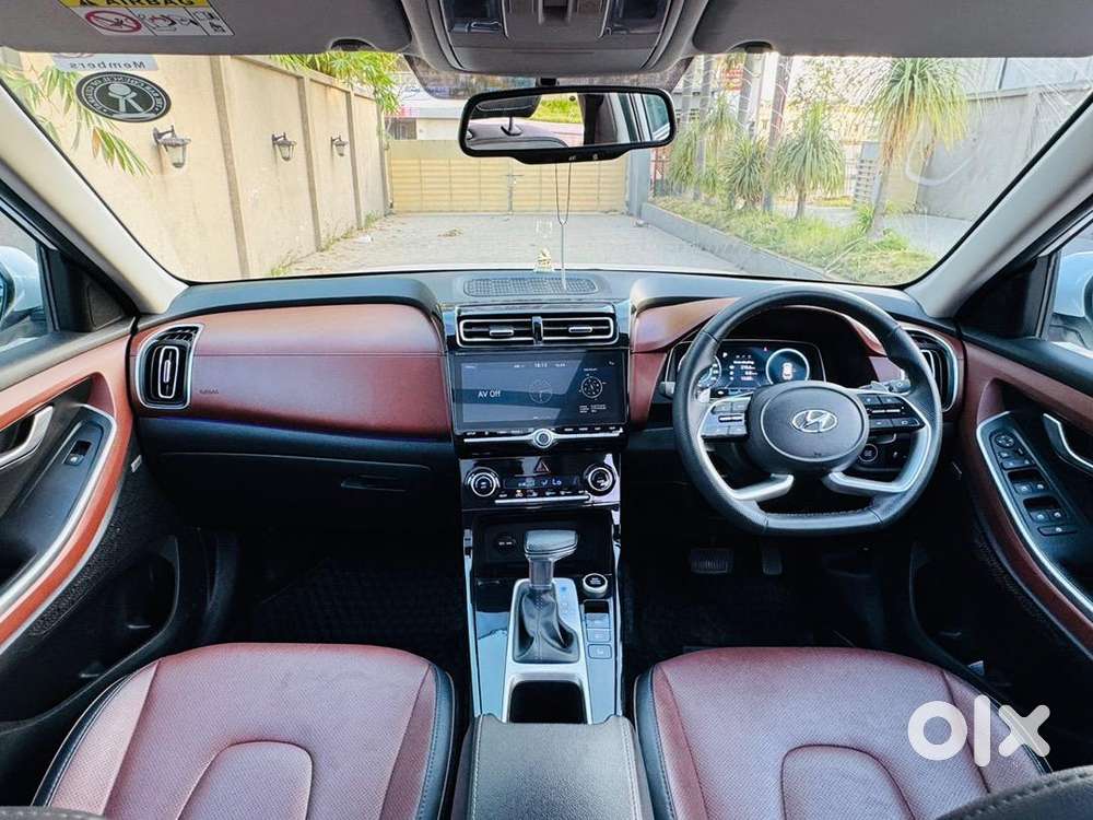 Hyundai Alcazar 2022 Petrol Auto 46000 Km Driven