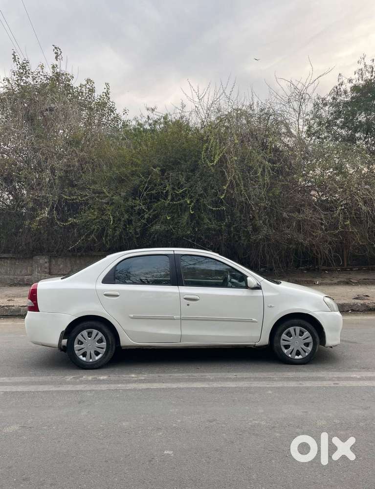 Toyota Etios 2010-2012 G, 2012, Petrol