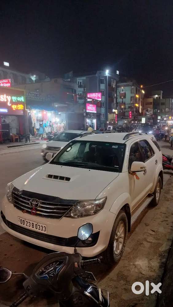 Toyota Fortuner Diesel 2014