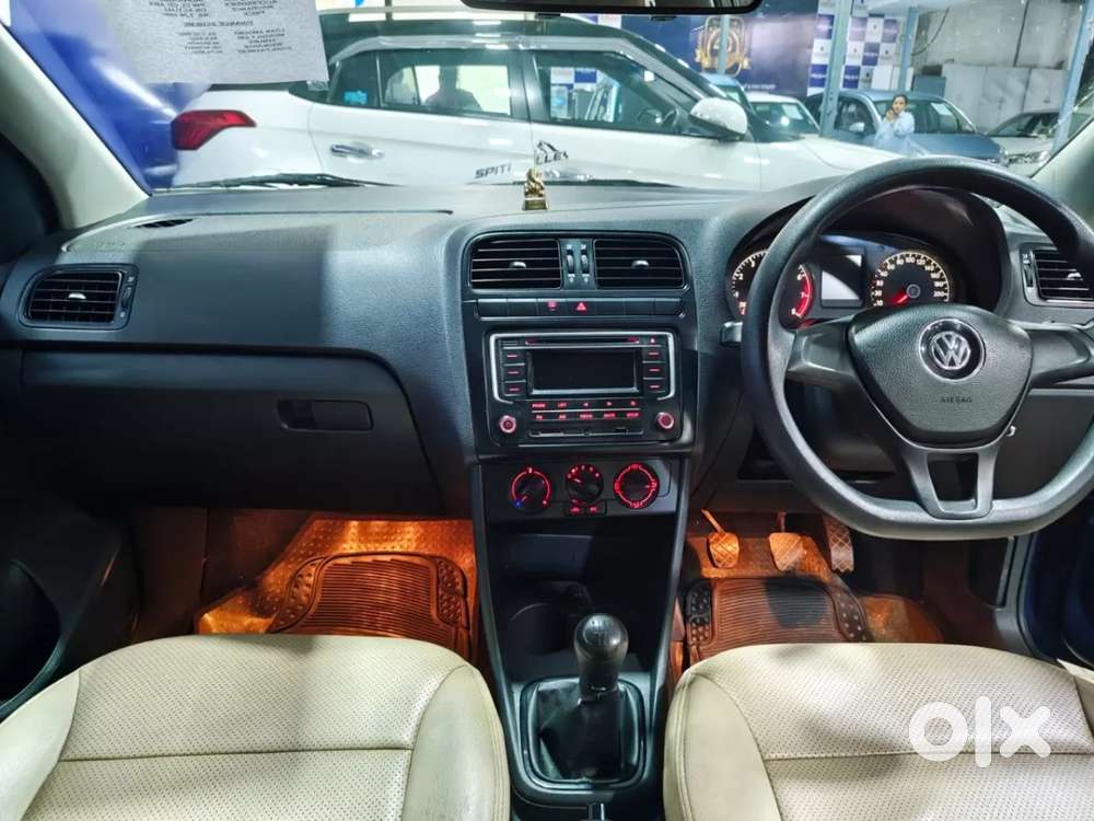 Volkswagen Polo Petrol Comfortline 1.2l, 2016, Petrol