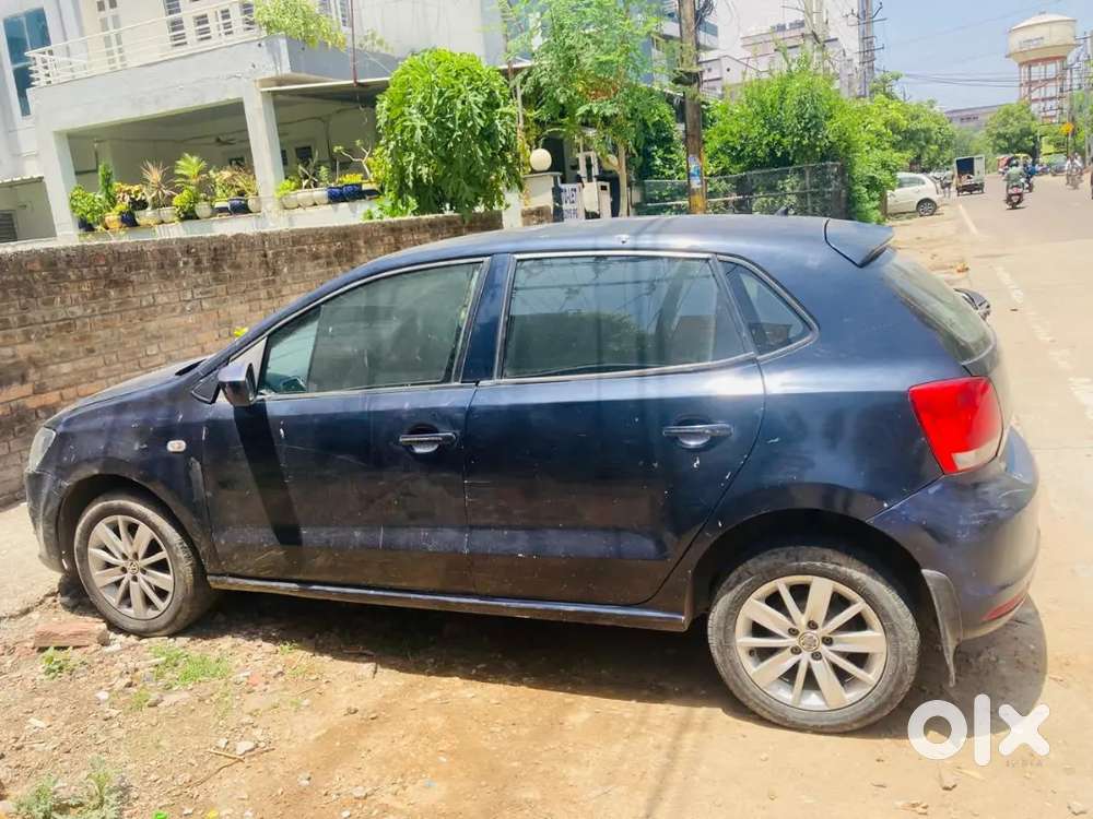Volkswagen Polo 2015 Lpg 100000 Km Driven