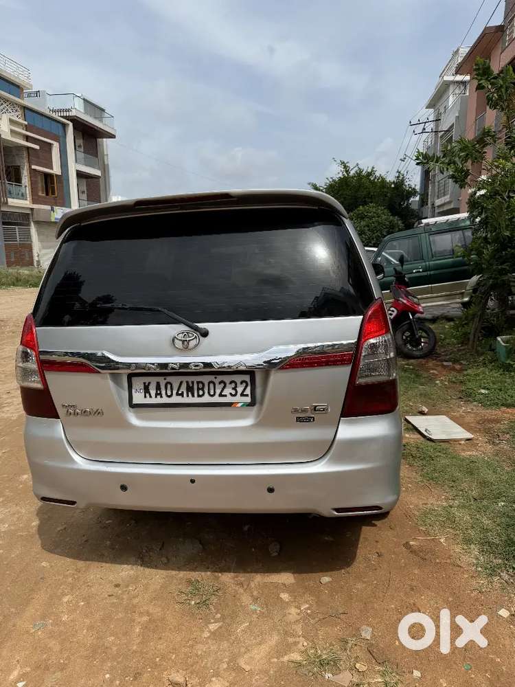 Toyota Innova 2013 Diesel Well Maintained