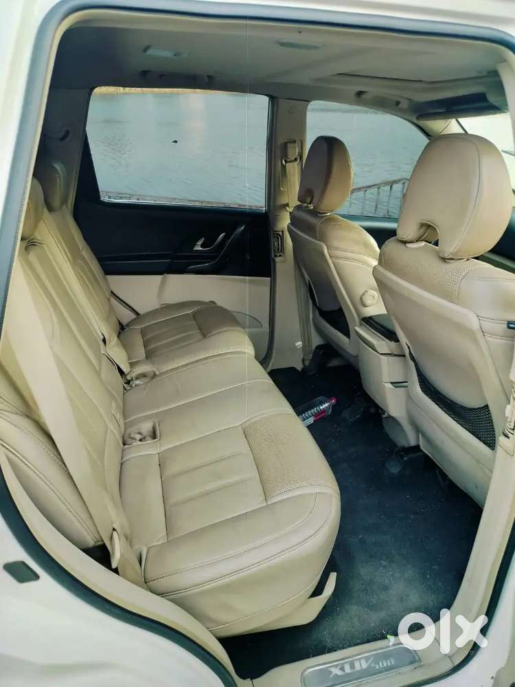 Mahindra Xuv500 2016 Diesel 64000 Km Driven