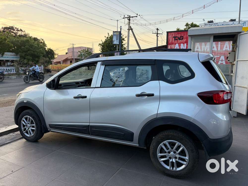 Renault Triber Rxl, 2022, Petrol