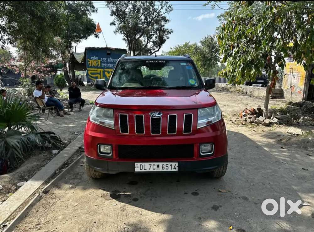 Mahindra Tuv 300 2017 Diesel 123000 Km Driven