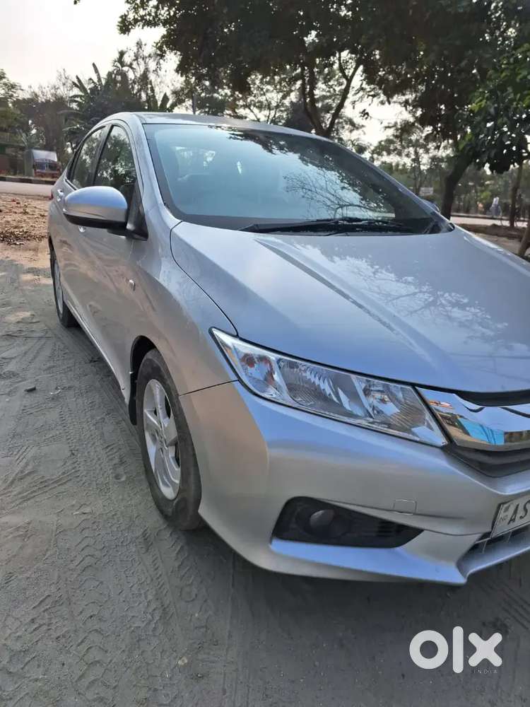 Honda City 2014 Diesel 125000 Km Driven On Service Record