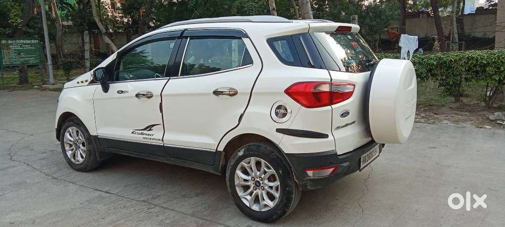 Ford Ecosport 1.5 Petrol Titanium, 2017, Cng & Hybrids