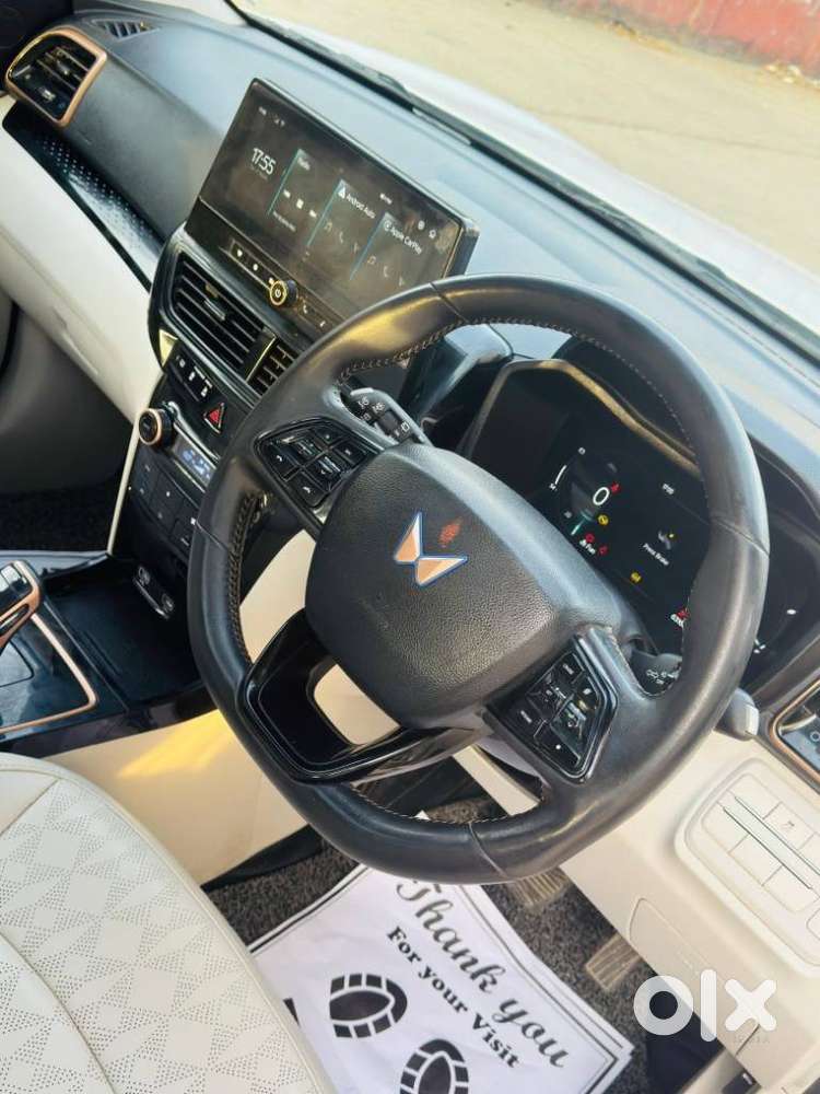 Mahindra Xuv400 Ev El Fast Charger, 2024, Electric