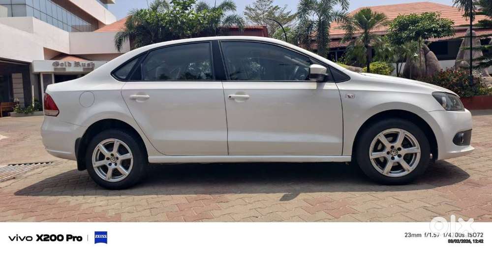 Volkswagen Vento 1.6 Highline Plus 16 Alloy, 2014, Diesel