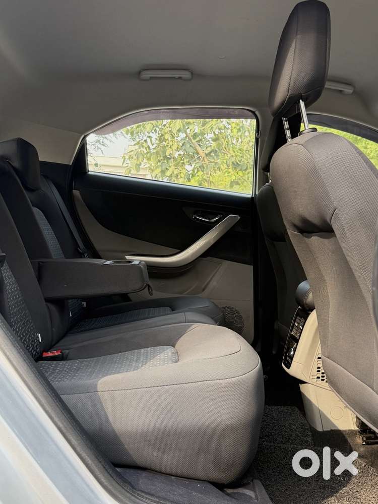 Mahindra Xuv400 Ev El Fast Charger, 2024, Electric