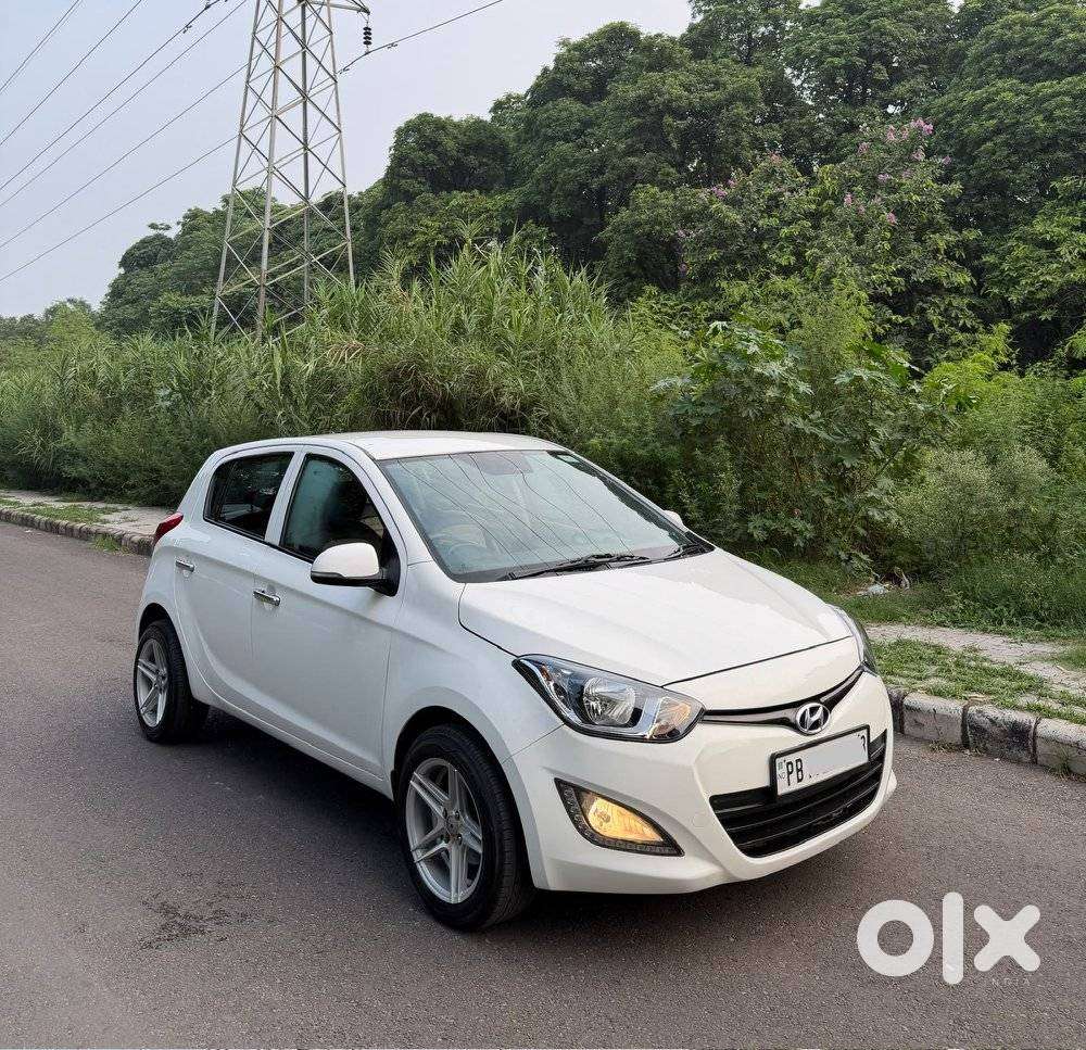 Hyundai I20 Sportz Option 1.4 Crdi, 2012, Diesel