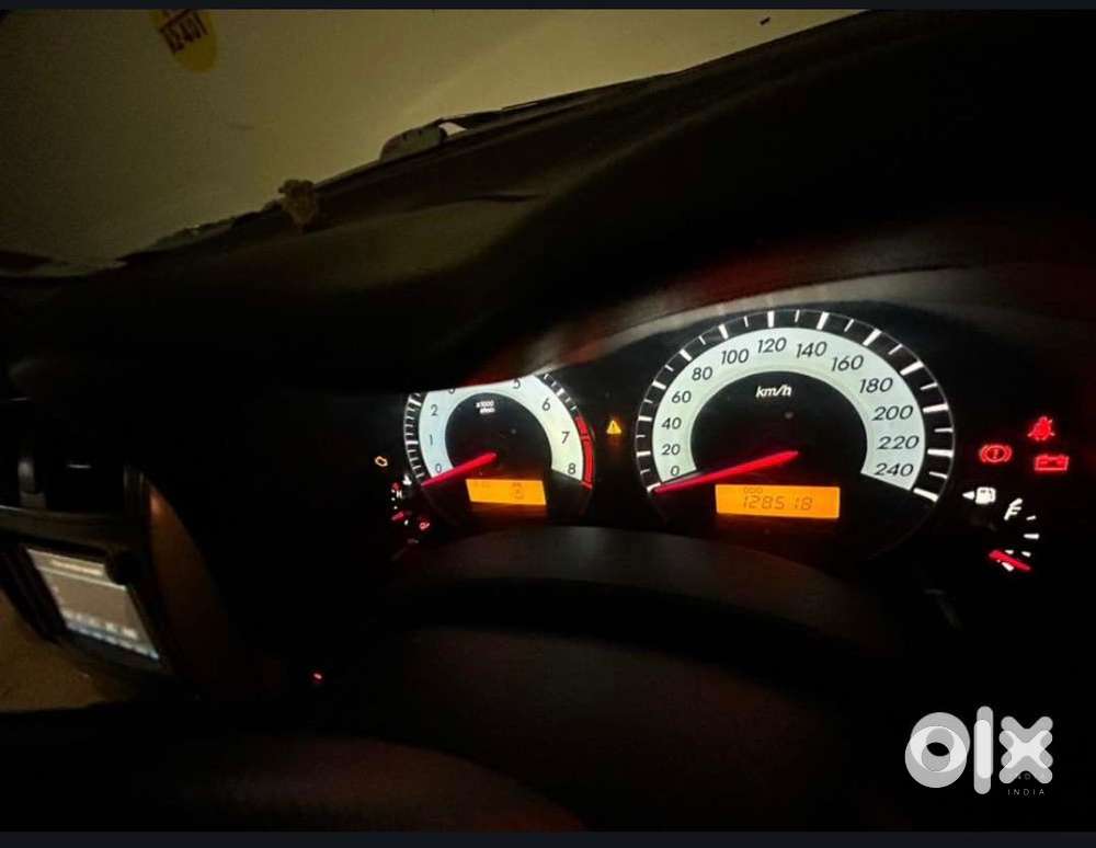 Toyota Corolla Altis 2012 Petrol Well Maintained