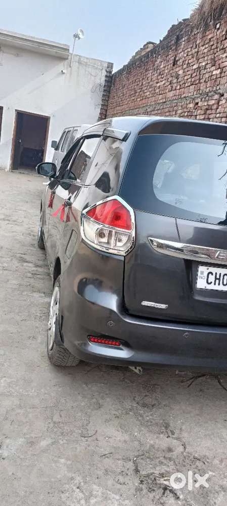 Maruti Suzuki Ertiga Limited 2015