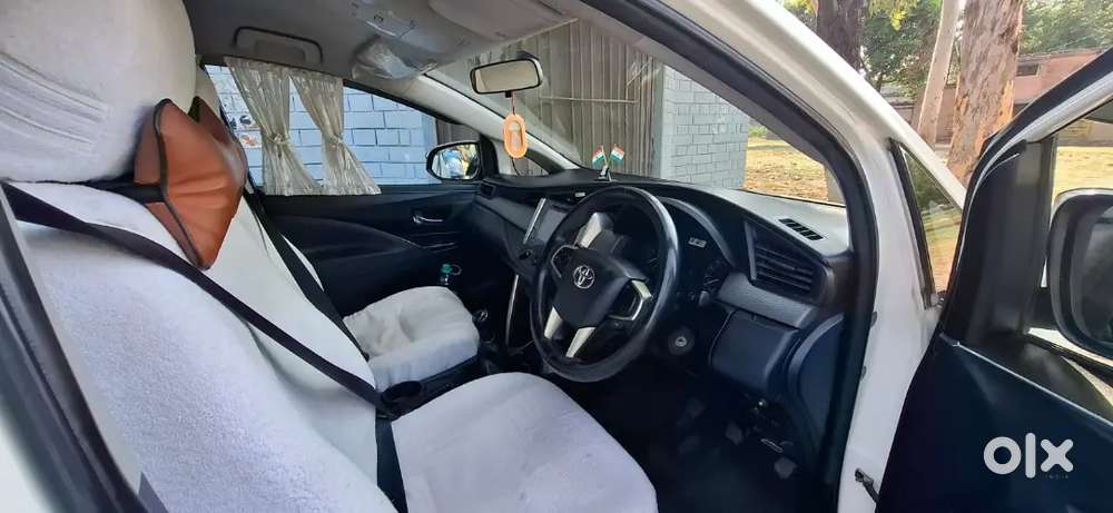 Toyota Innova Crysta 2019