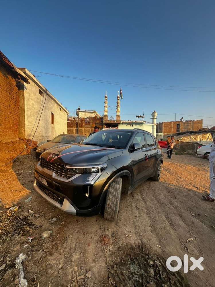 Kia Car Petrol 2024