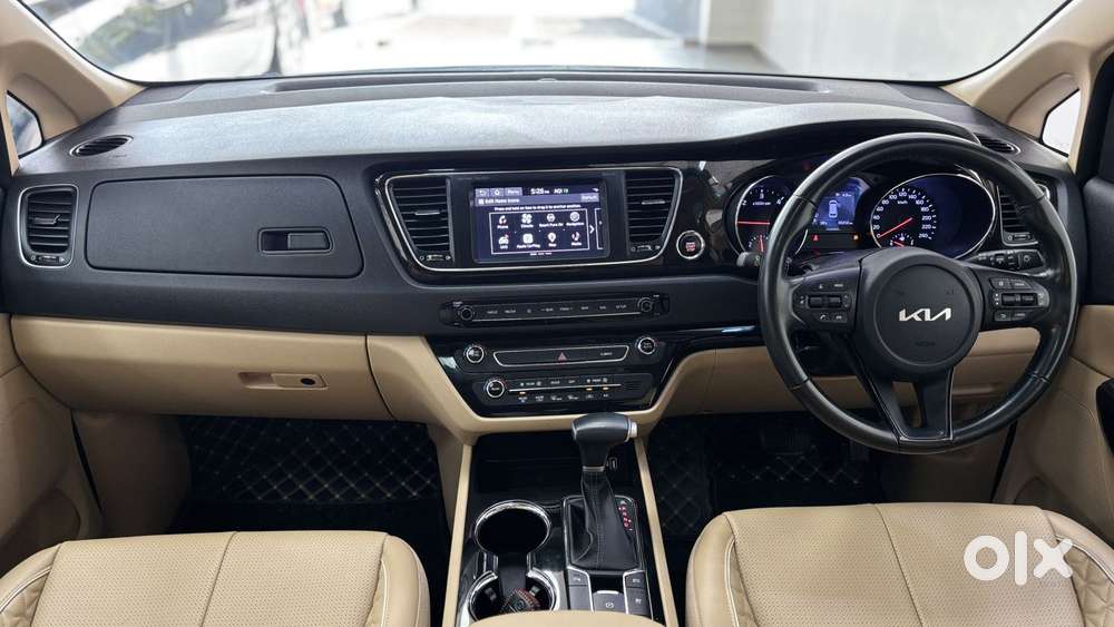 Kia Carnival Limousine Plus 7 Str, 2022, Diesel