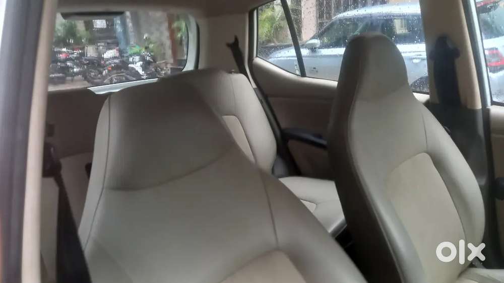 Hyundai I10 Magna 2012 Car