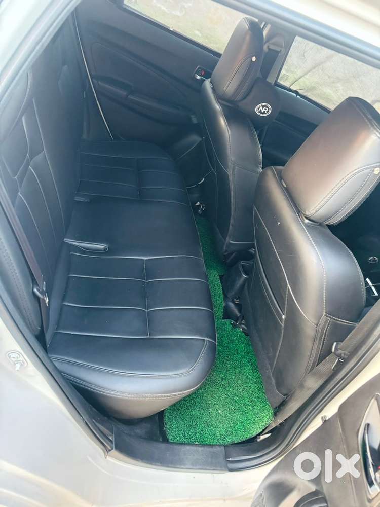 Maruti Suzuki Swift Petrol 2023