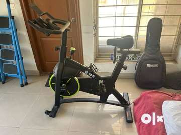 Sparingly used Exercise Spin Bike For SALE Gym Fitness