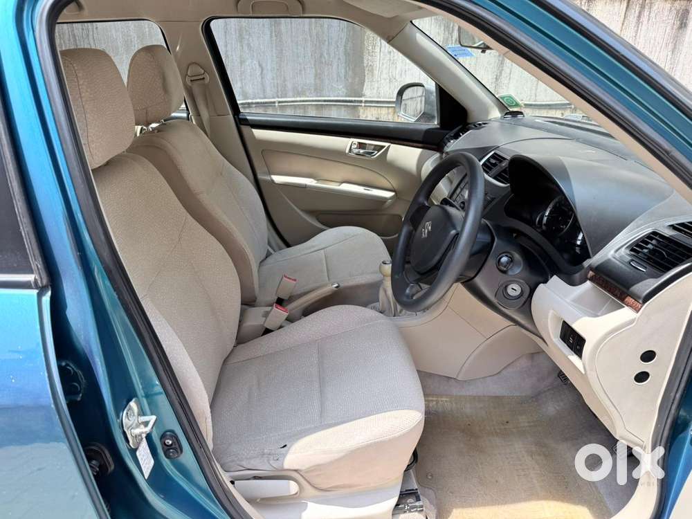 Maruti Suzuki Swift Dzire 1.2 Vxi Bsiv, 2014, Petrol