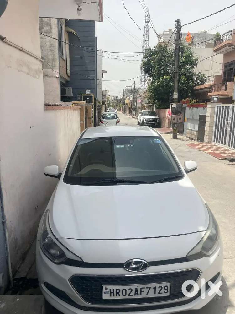Hyundai Elite I20 2014 Petrol 94500 Km Driven, Singel Hand Drive ,