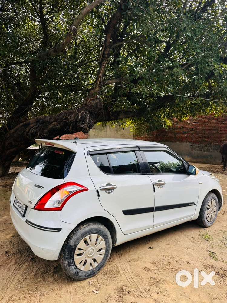 Maruti Suzuki Swift Petrol 2013