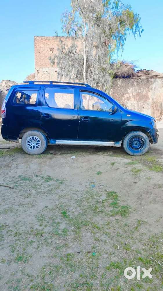 Mahindra Xylo 2.5 E4 2011