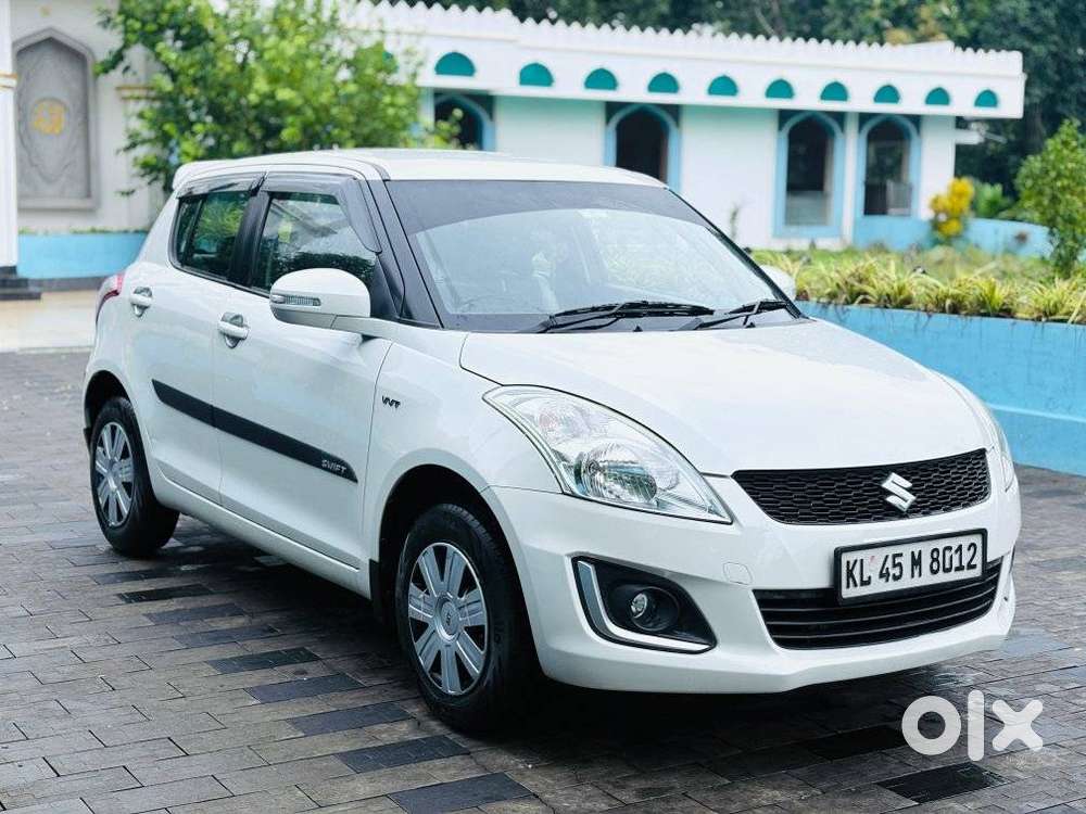 Maruti Suzuki Swift Vxi Optional, 2016, Petrol
