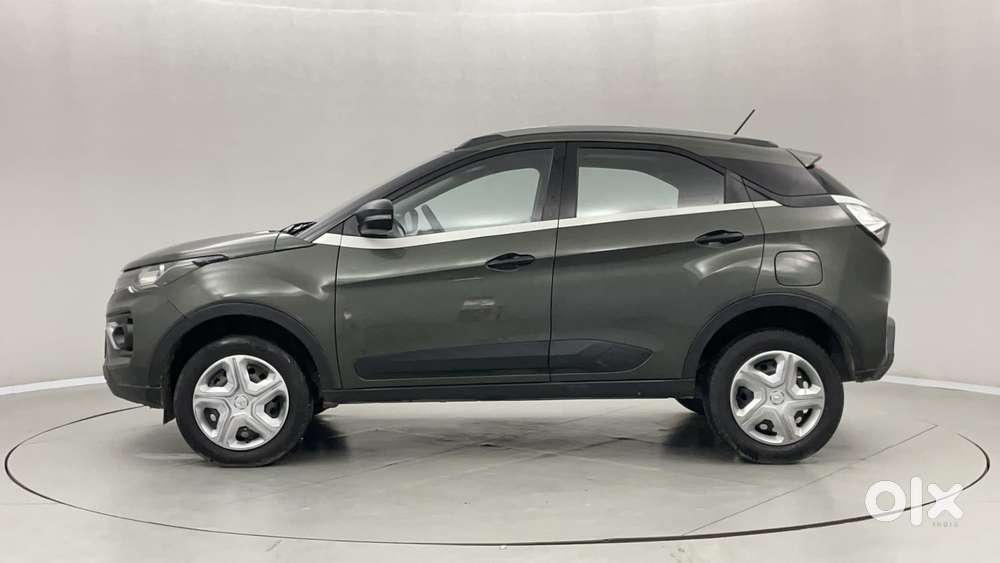 Tata Nexon 1.2 Revotron Xm (s), 2022, Petrol