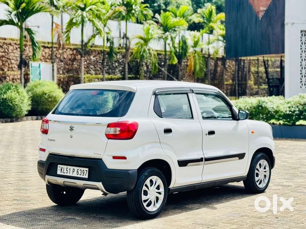 Maruti Suzuki S-presso Vxi, 2023, Petrol