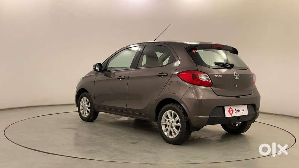 Tata Tiago Xza, 2018, Petrol