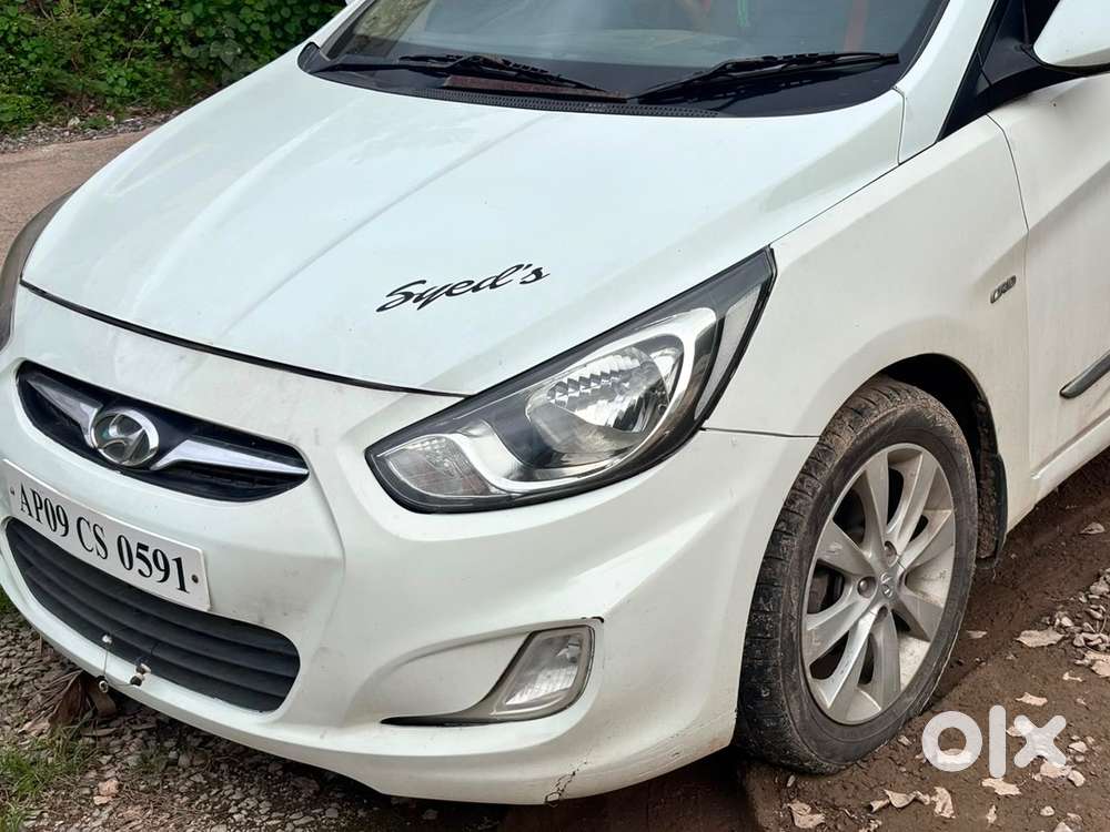 Hyundai Fluidic Verna 2013