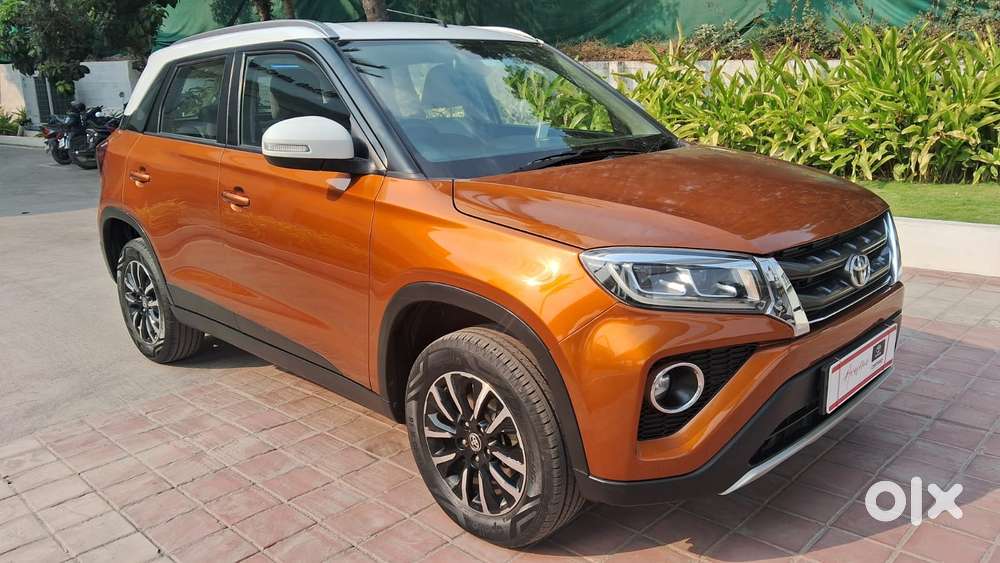 Toyota Urban Cruiser 1.5 Premium Grade Dual Tone At, 2020, Petrol