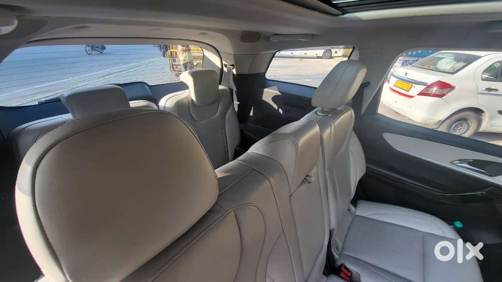 Mahindra Xuv700 2.2 Ax 7 Diesel At Luxury Pack Str, 2023, Diesel