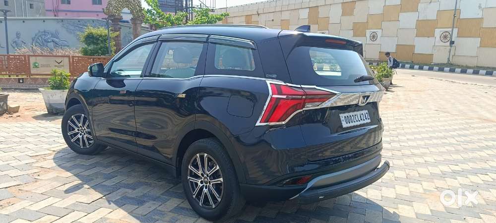 Mahindra Xuv700 2.2 Ax 7 Diesel Mt Luxury Pack Str, 2023, Diesel