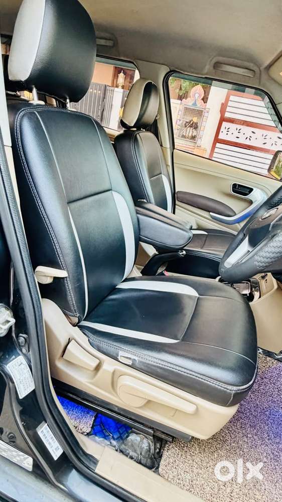 Mahindra Tuv 300 Mhawk100 T8, 2016, Diesel