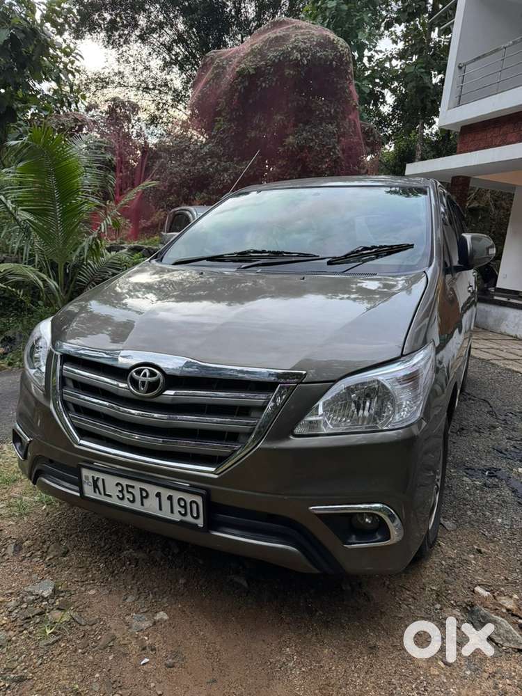 Toyota Innova  V 2015 Diesel