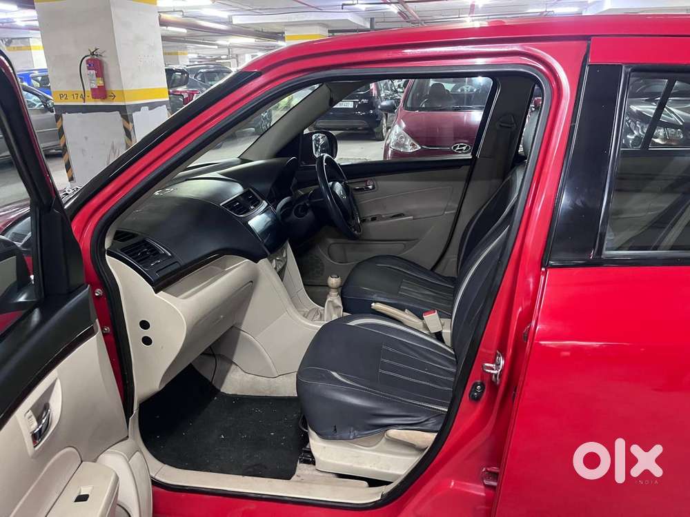 Maruti Suzuki Swift Dzire 1.2 Vxi Bsiv, 2013, Petrol