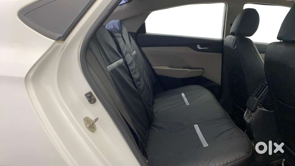 Hyundai Verna 1.5 S Plus Diesel Mt, 2022, Diesel