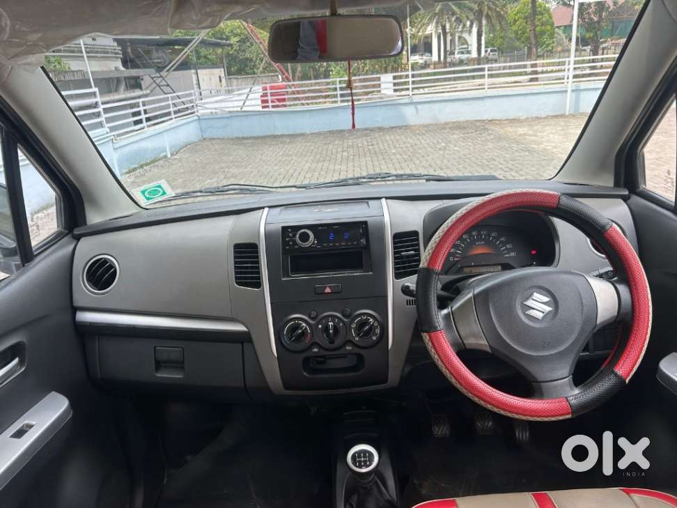 Maruti Suzuki Wagon R Lxi, 2012, Petrol