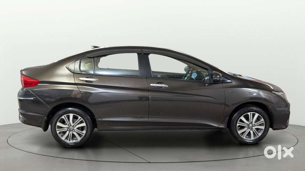 Honda City 1.5 V 4th Gen I-vtec Mt, 2021, Petrol