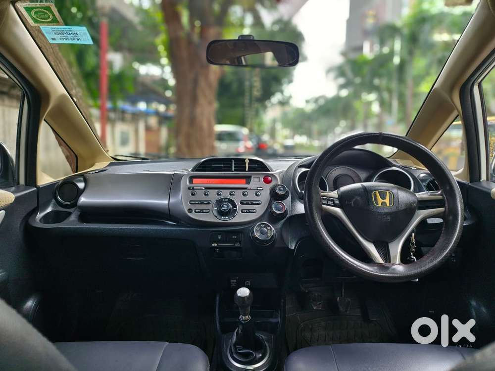 Honda Jazz V Mt Privilege, 2013, Petrol