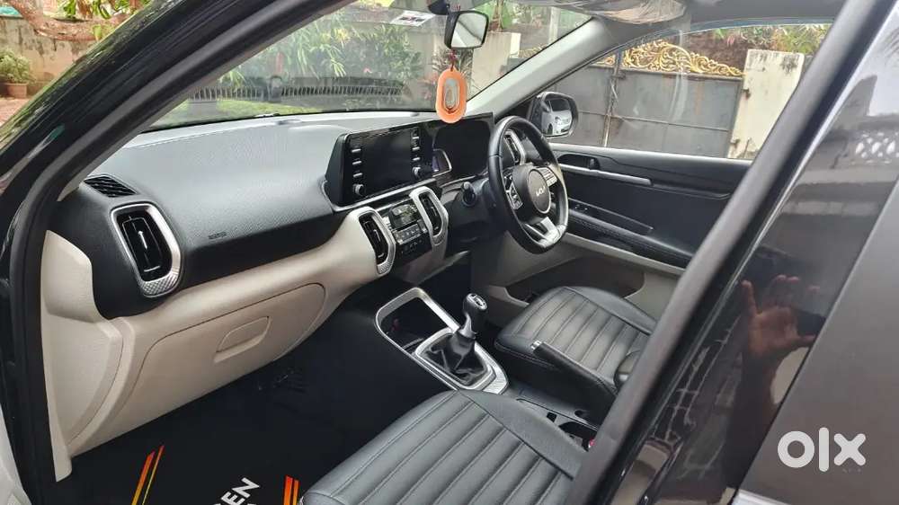 Kia Sonet 2021 Petrol 64000 Km Driven