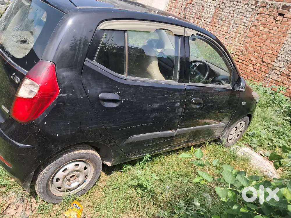 Hyundai I10 2011 Cng On Paper 2031 Valid Ac Not Working Compressor Iss