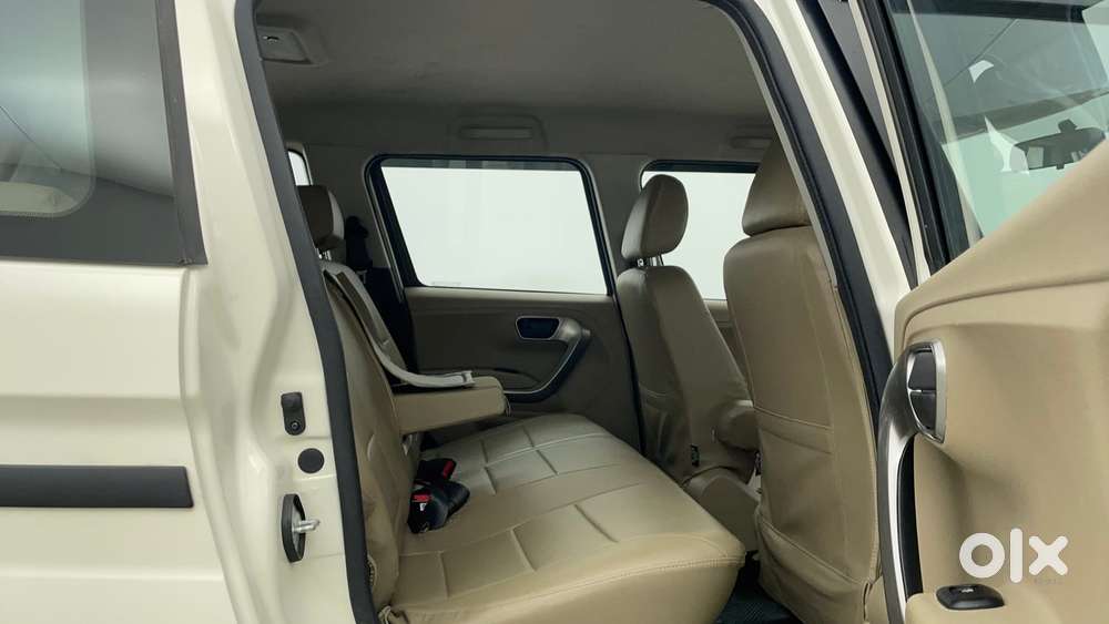 Mahindra Bolero Neo Plus P10, 2024, Diesel