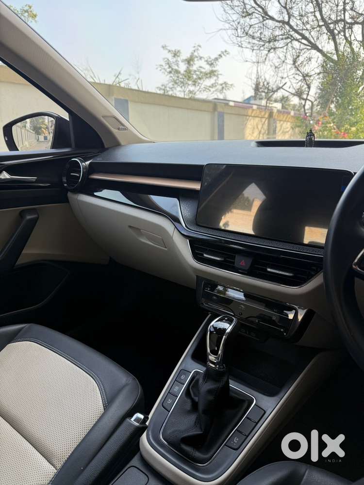 Skoda Slavia  Elegance Edition  1.5 Dsg Automatic  Limited Edition