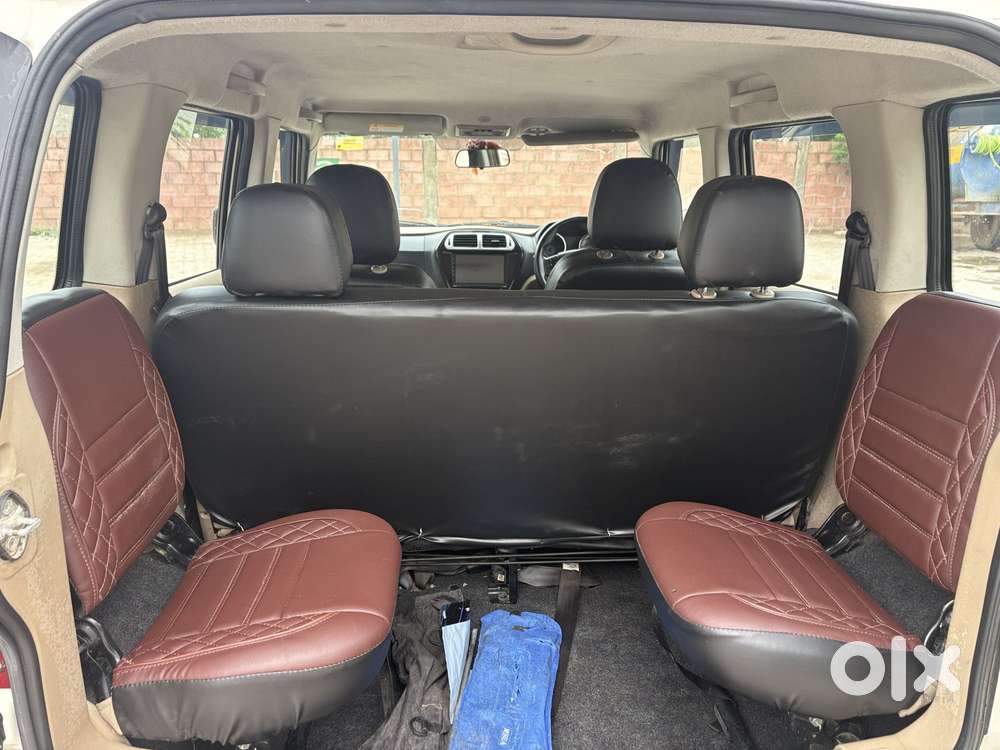 Mahindra Tuv 300 T8, 2018, Diesel